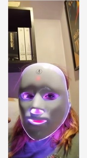 Máscara facial de terapia LED Glow